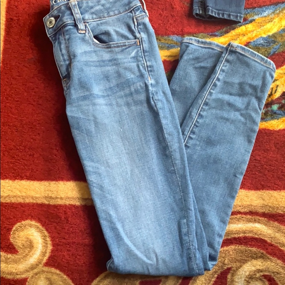 American Eagle Light Wash Jeans
